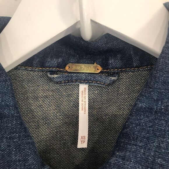 Free People Blue Cotton Denim Factory Distressed Button Crop Jacket - Picture 7 of 16